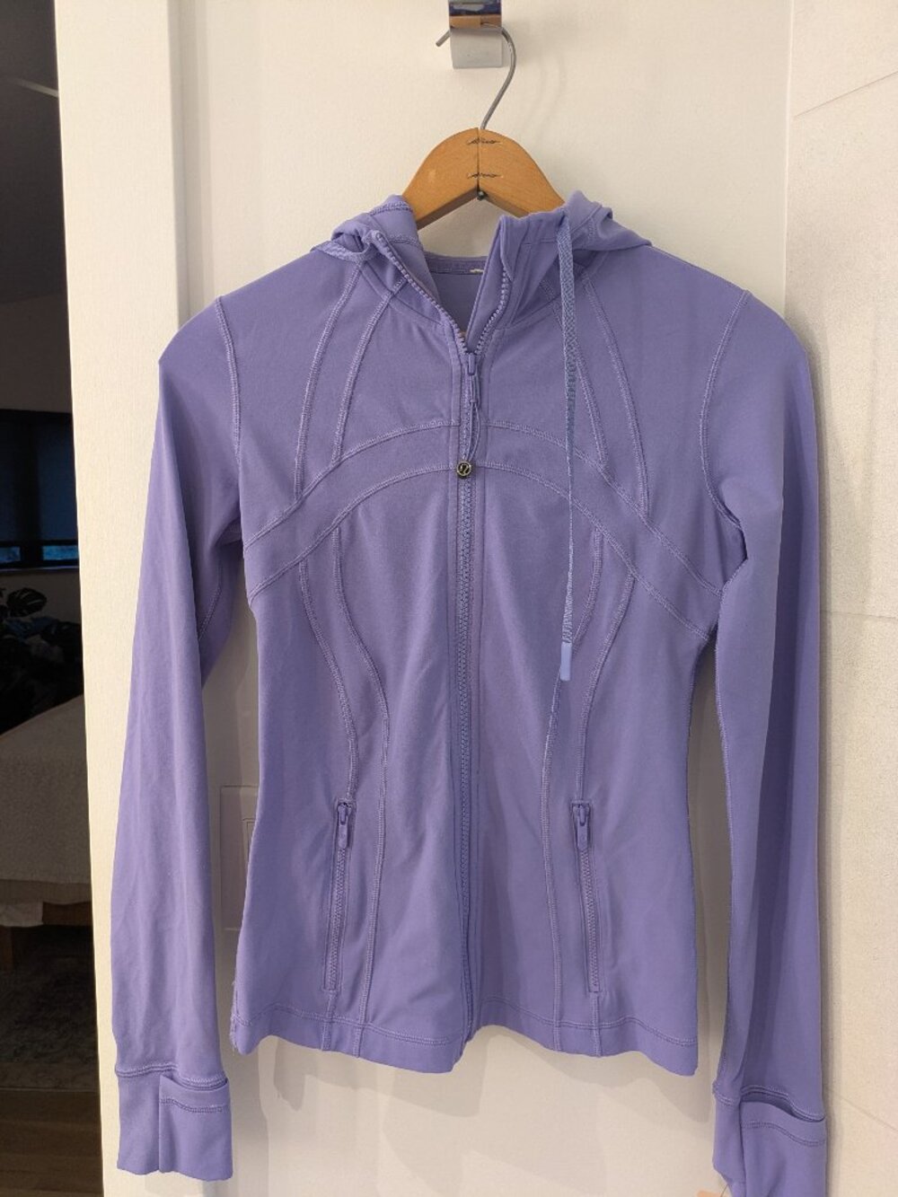 Lululemon Hooded Define Jacket US Size 4 LW3HJJS Dark Lavendar.